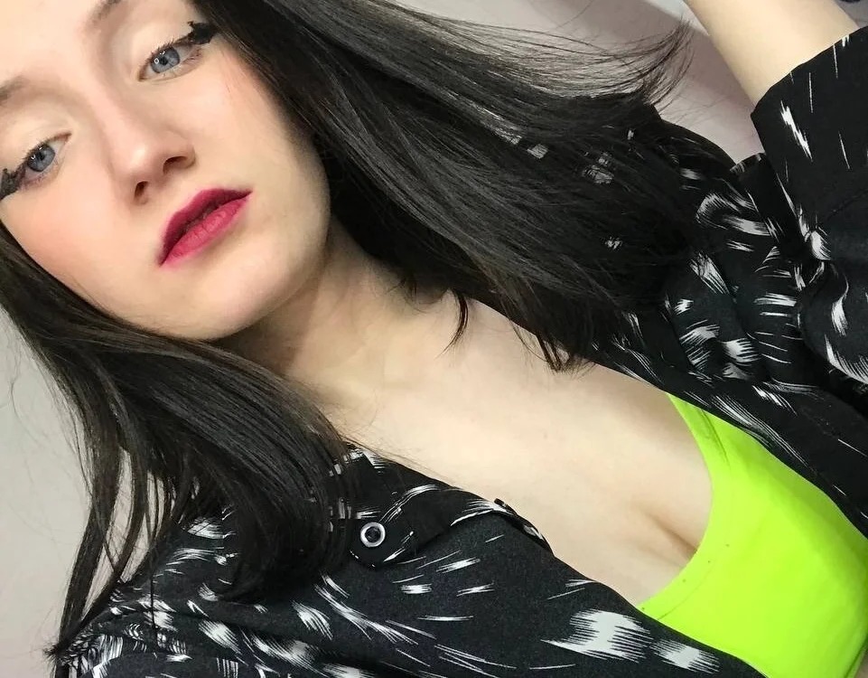CuteCherryCute Chatroom