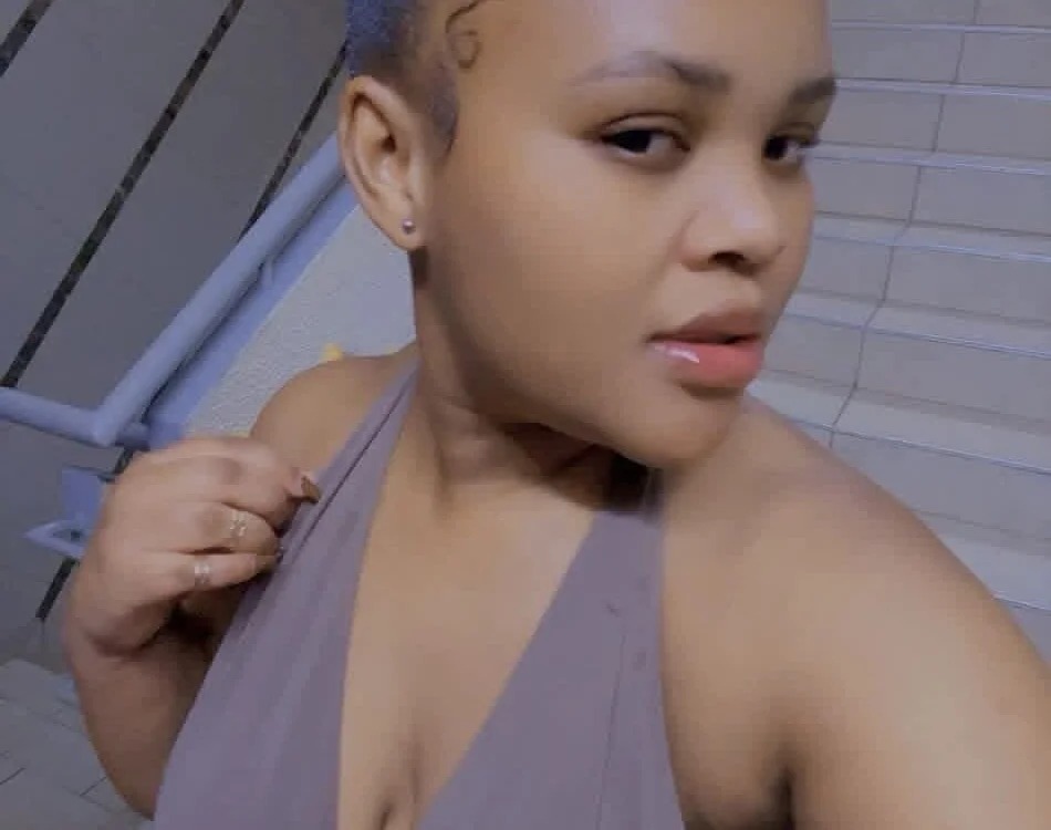 CuteSweetQueen Chatroom