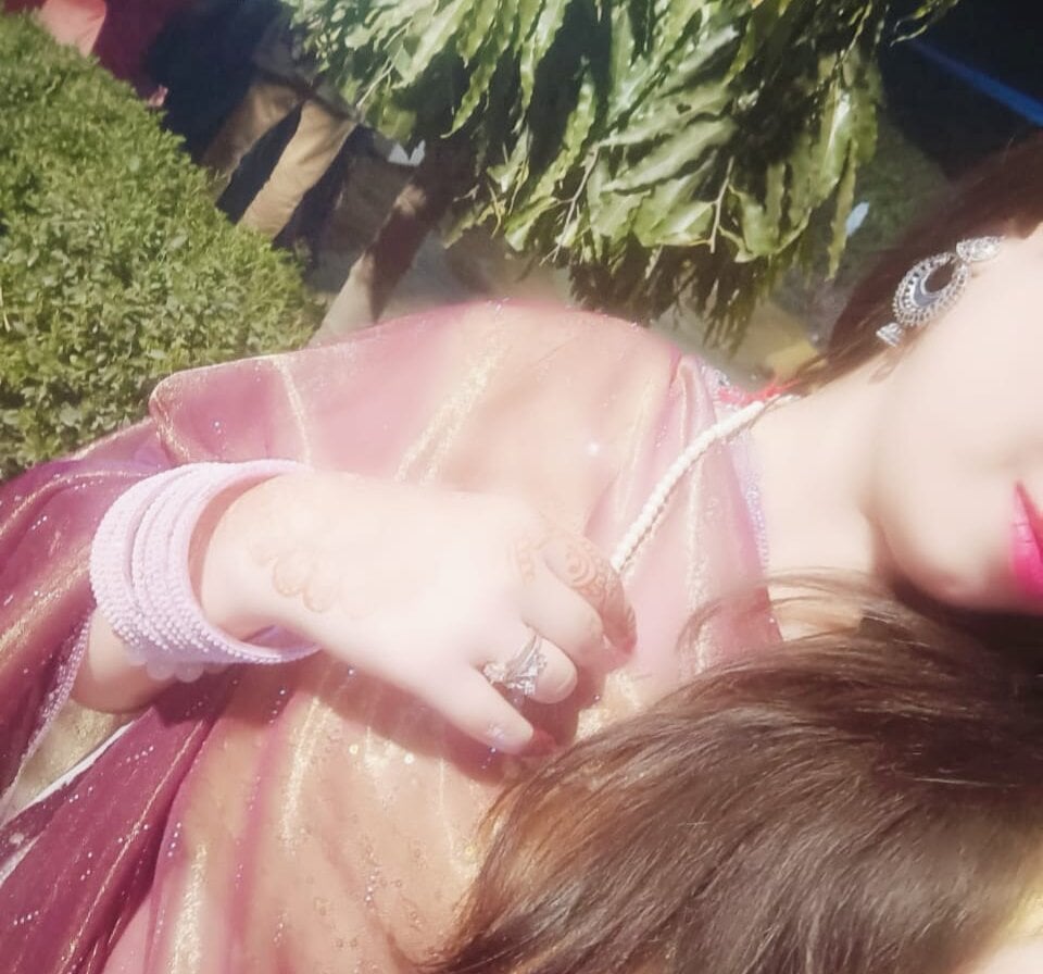 Cute_pandey_07 Chatroom