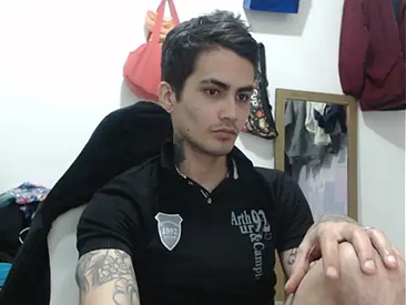 cuteboyhotbig