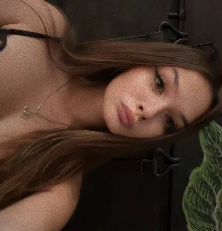 CutieChloee Chatroom