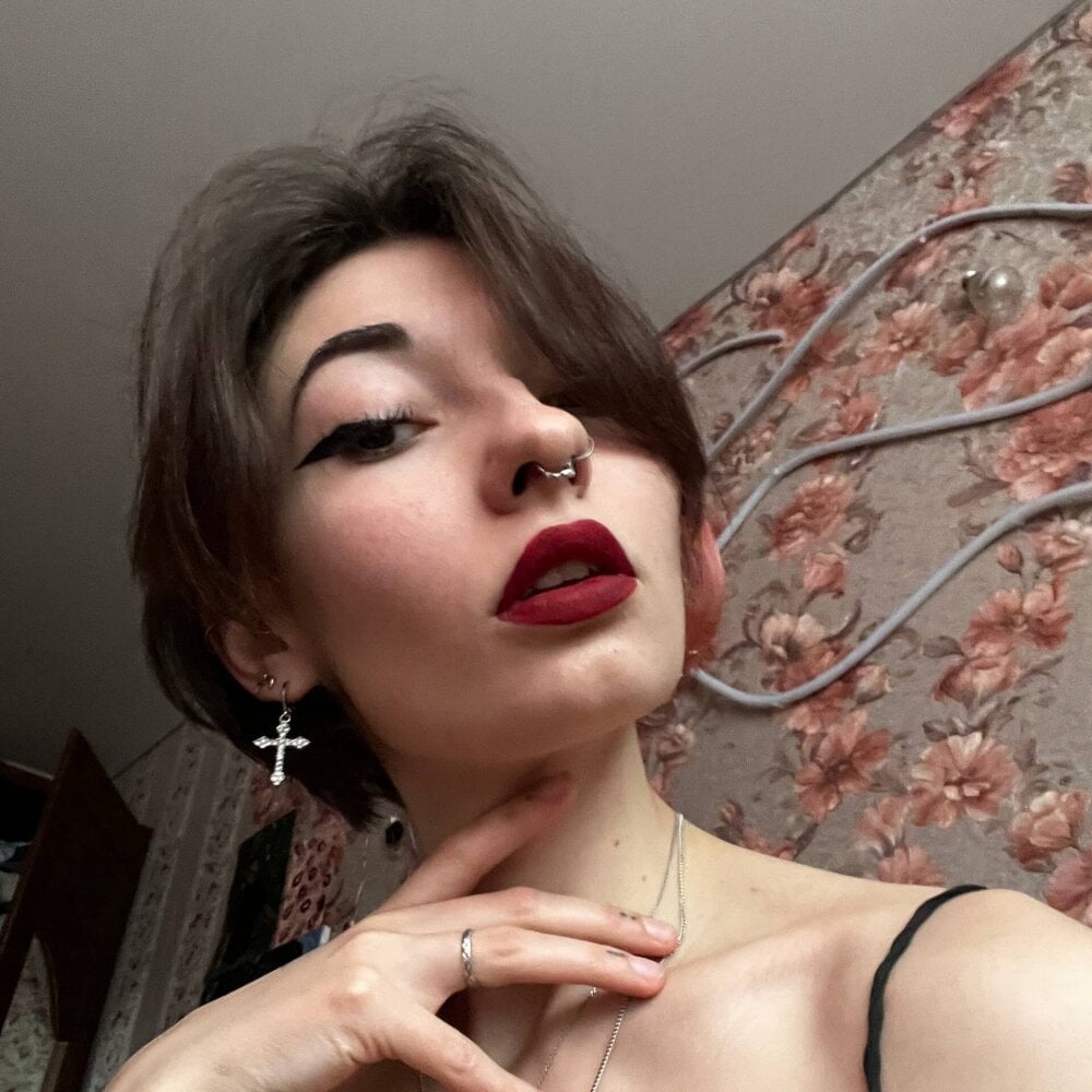 Cutle_Harper Chatroom