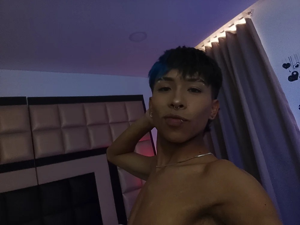 Cyber_Angel06 Chatroom