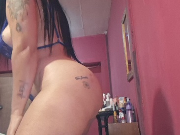 daniela3956's Live Webcam daniela3956