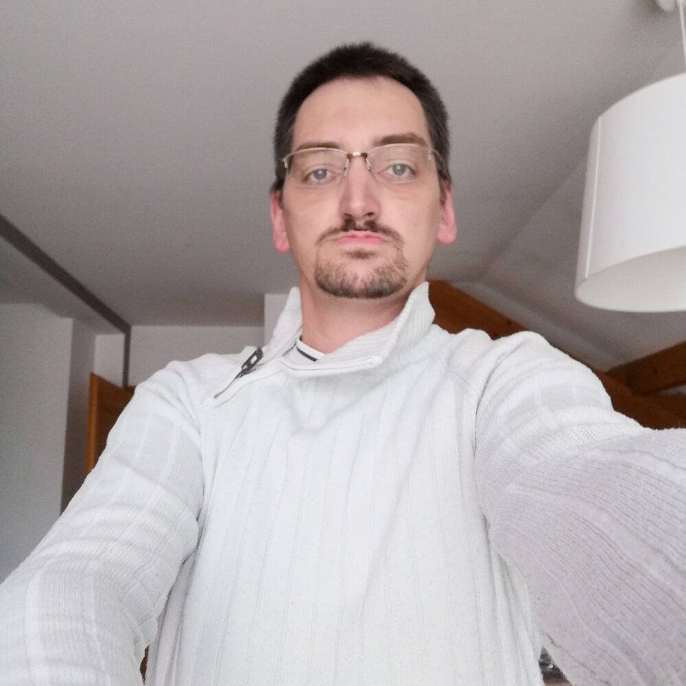 DAVIDLECOCHON5767 Chatroom