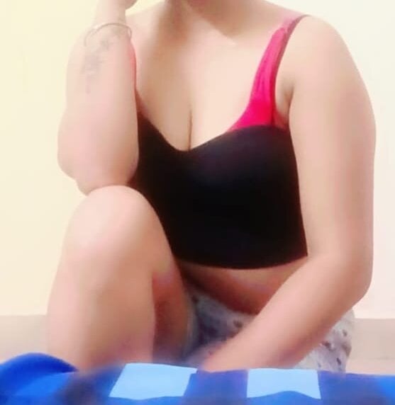 DEEPA_RANI9o Chatroom