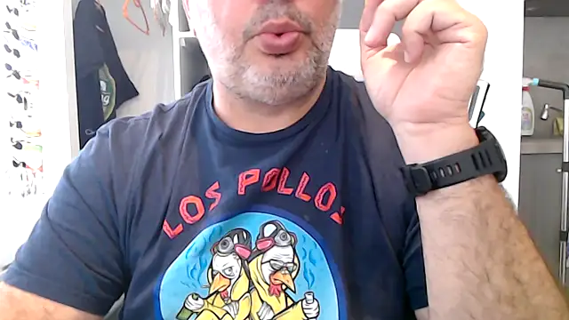 DadBearBi Chatroom