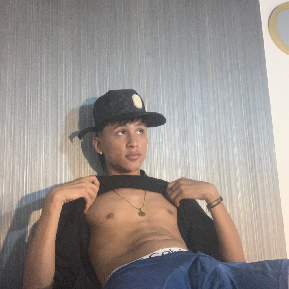Daddy_Darcks Chatroom