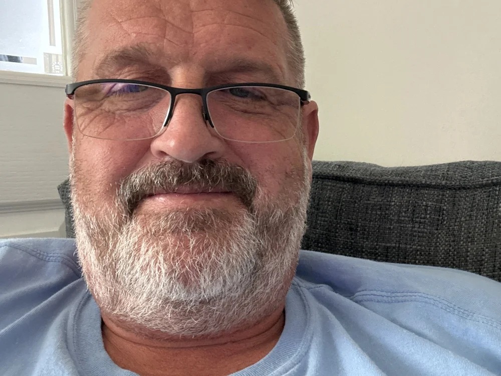 Daddystrokes4u Chatroom
