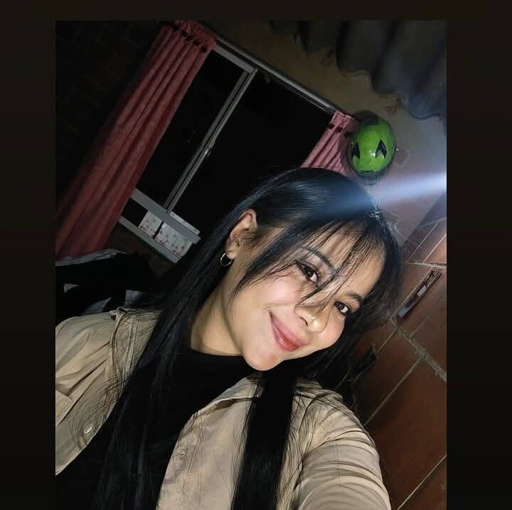 Dafne_Cleo Chatroom