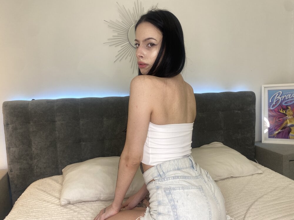 Dakota_mmm Chatroom
