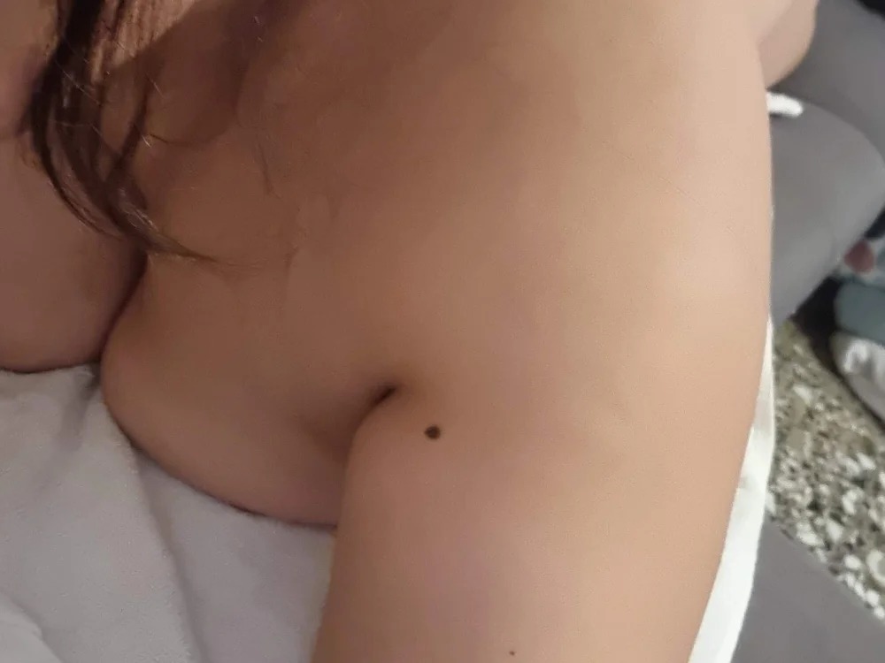 Damaris2001 Chatroom
