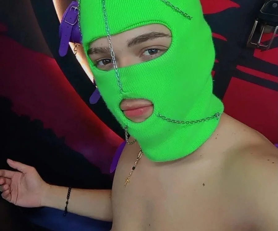 Damian_fox Chatroom