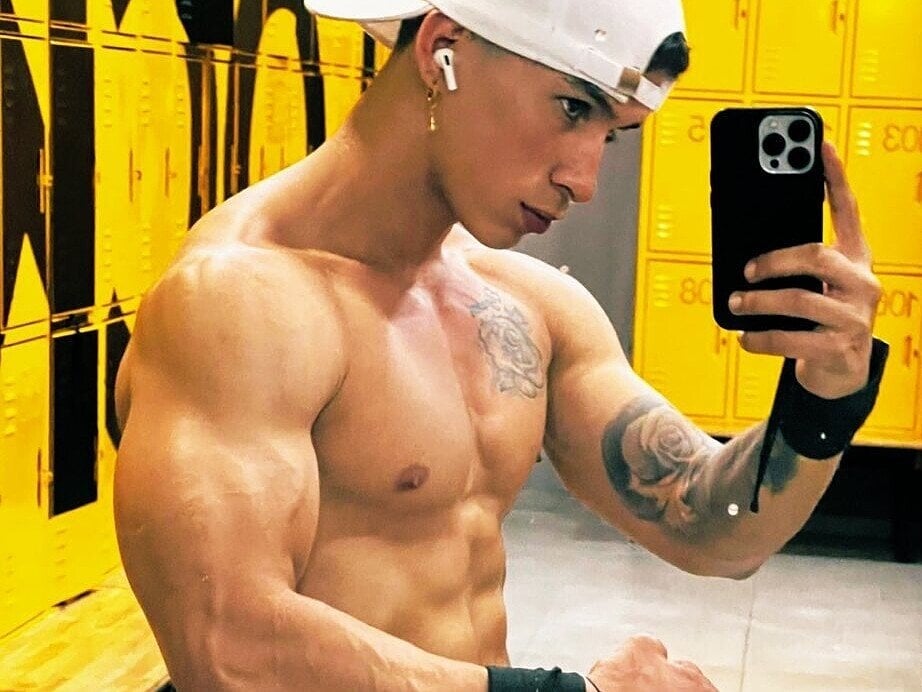 Dammianmiller Chatroom