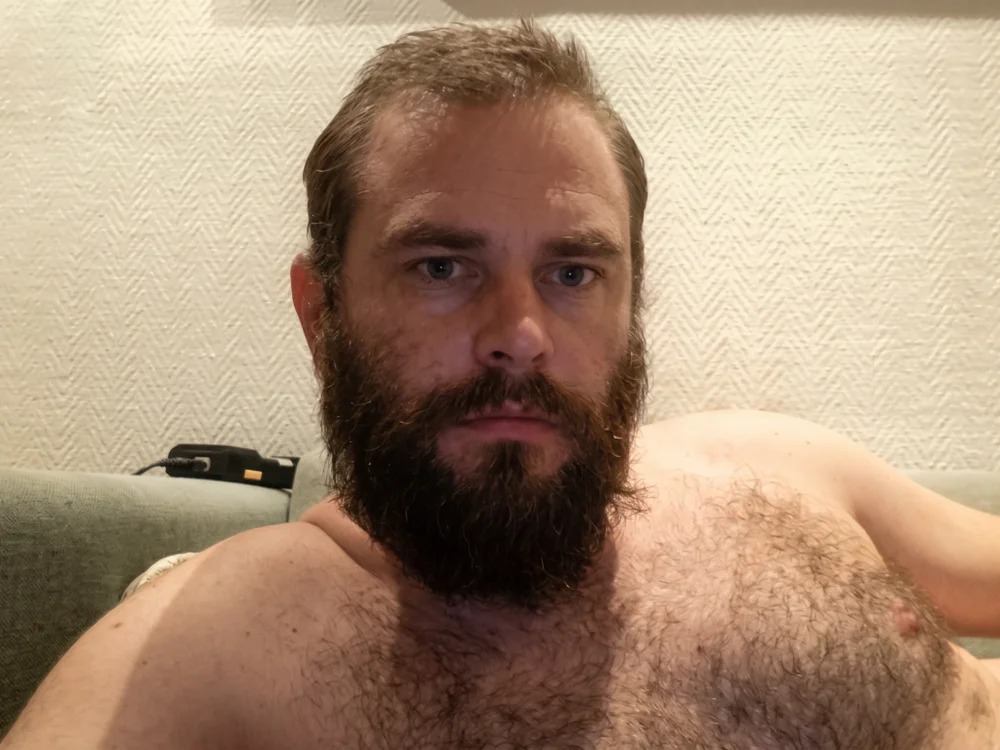 DanRourke Chatroom