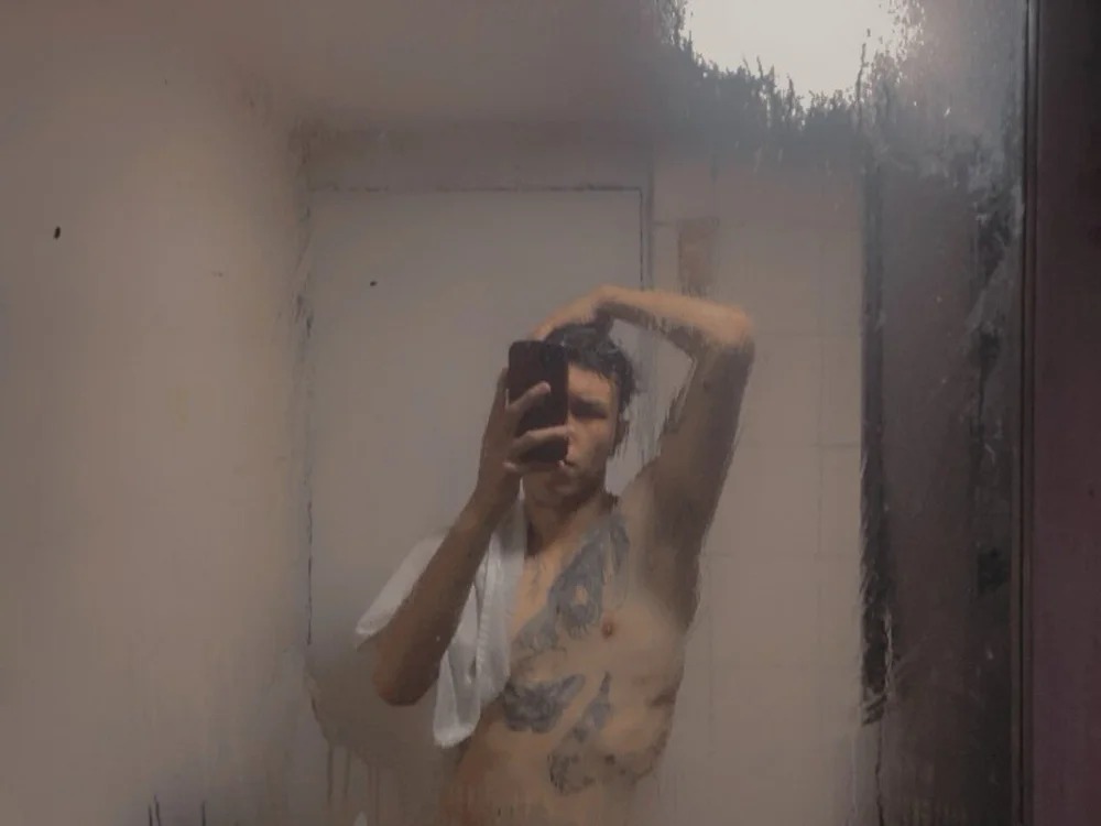 Dan_harmor Chatroom