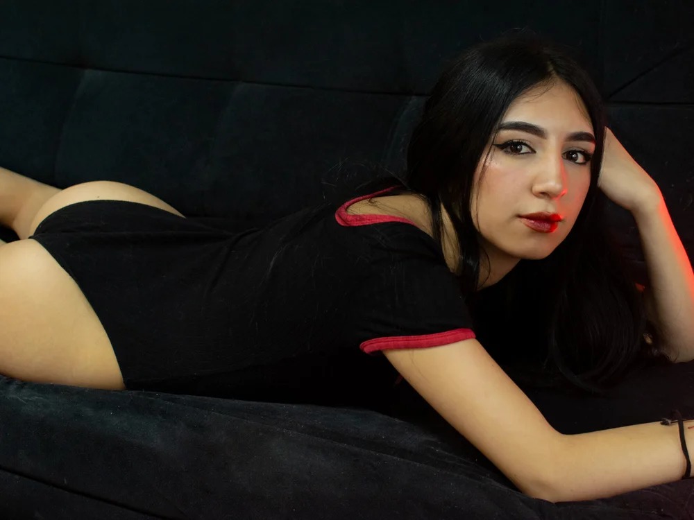 DaniRivers Chatroom