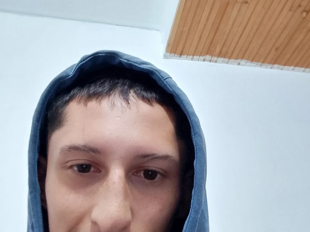 DanielS_Romero Chatroom