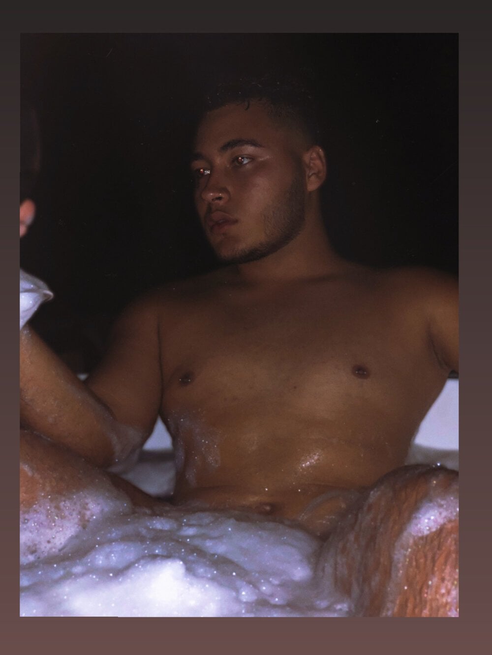 Danielchilii Chatroom