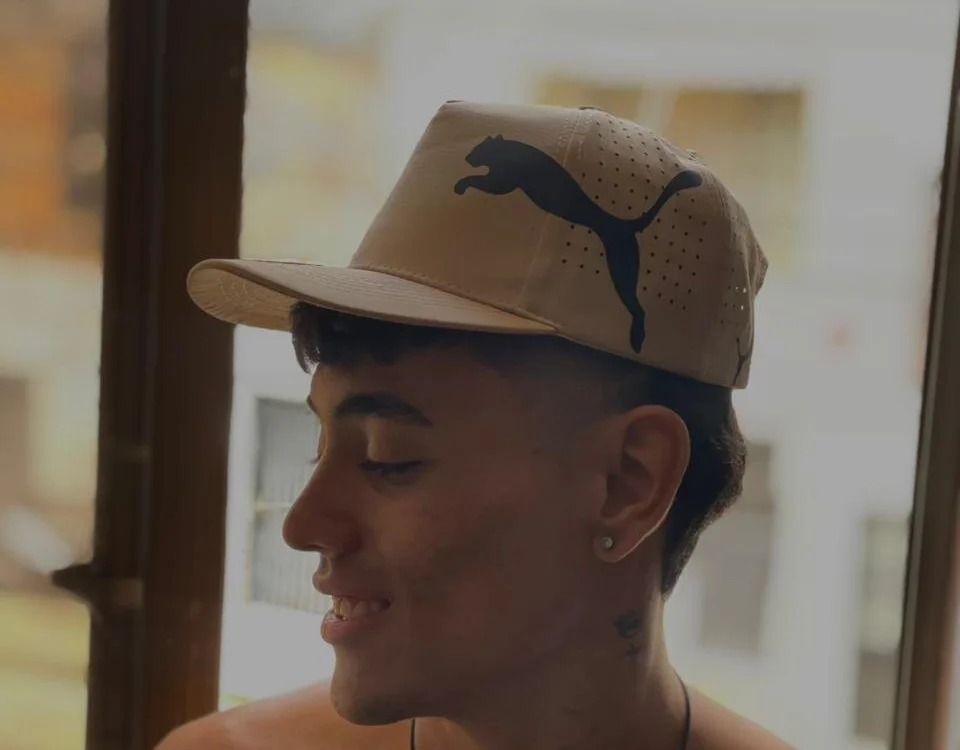 DannTaylorr_ Chatroom