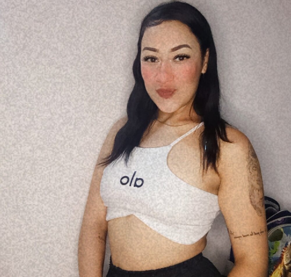 DannaLux_ Chatroom