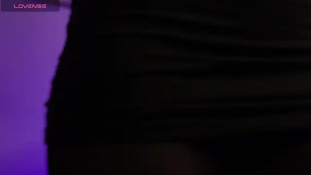 Dannaa_Lovs Chatroom