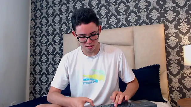 Danny_Morgan Chatroom