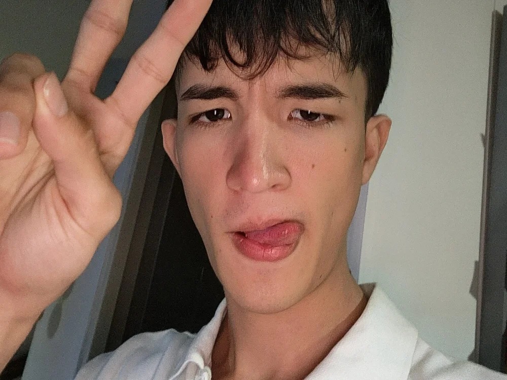 Dante_Slim Chatroom