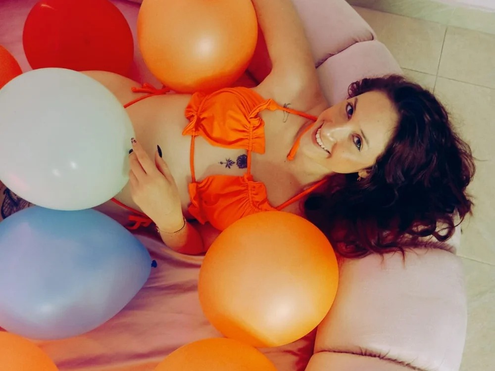Danysca Chatroom