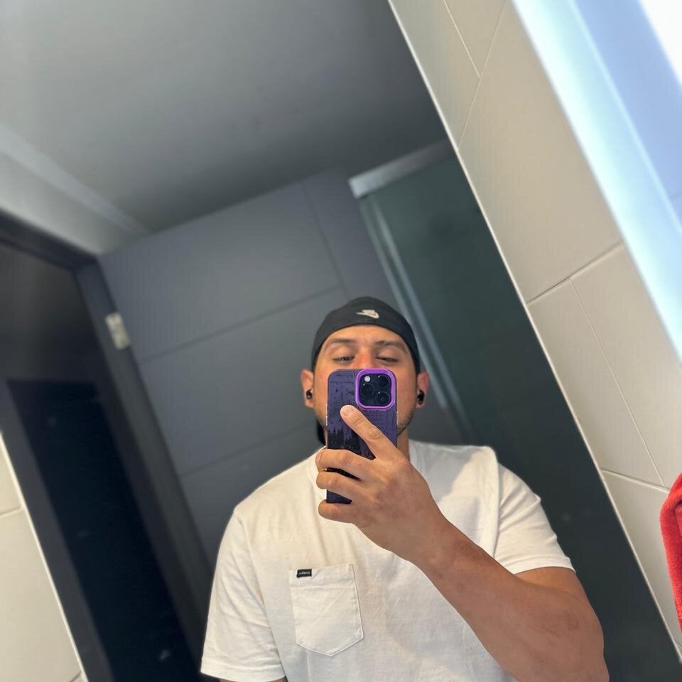 DarkOnebaki- Chatroom