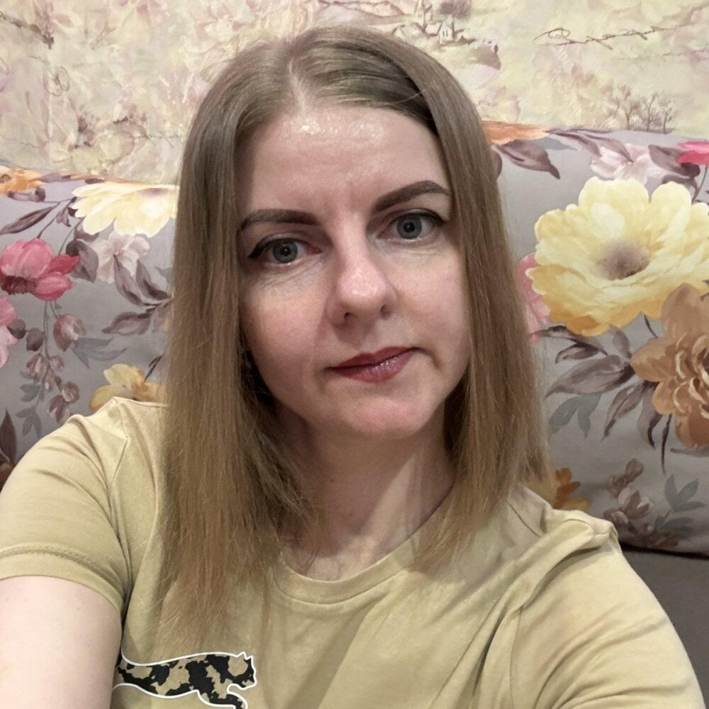 DarkRose0104 Chatroom