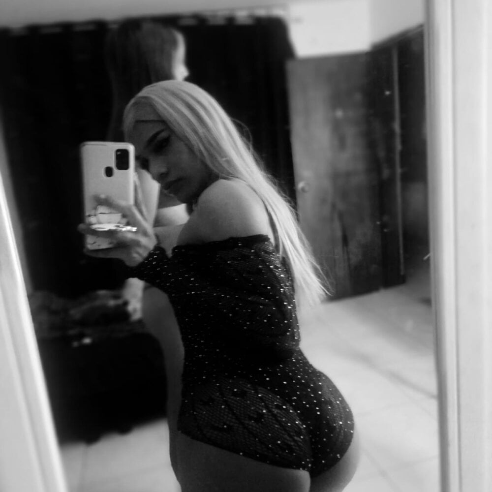 Daury__sexx_ Chatroom