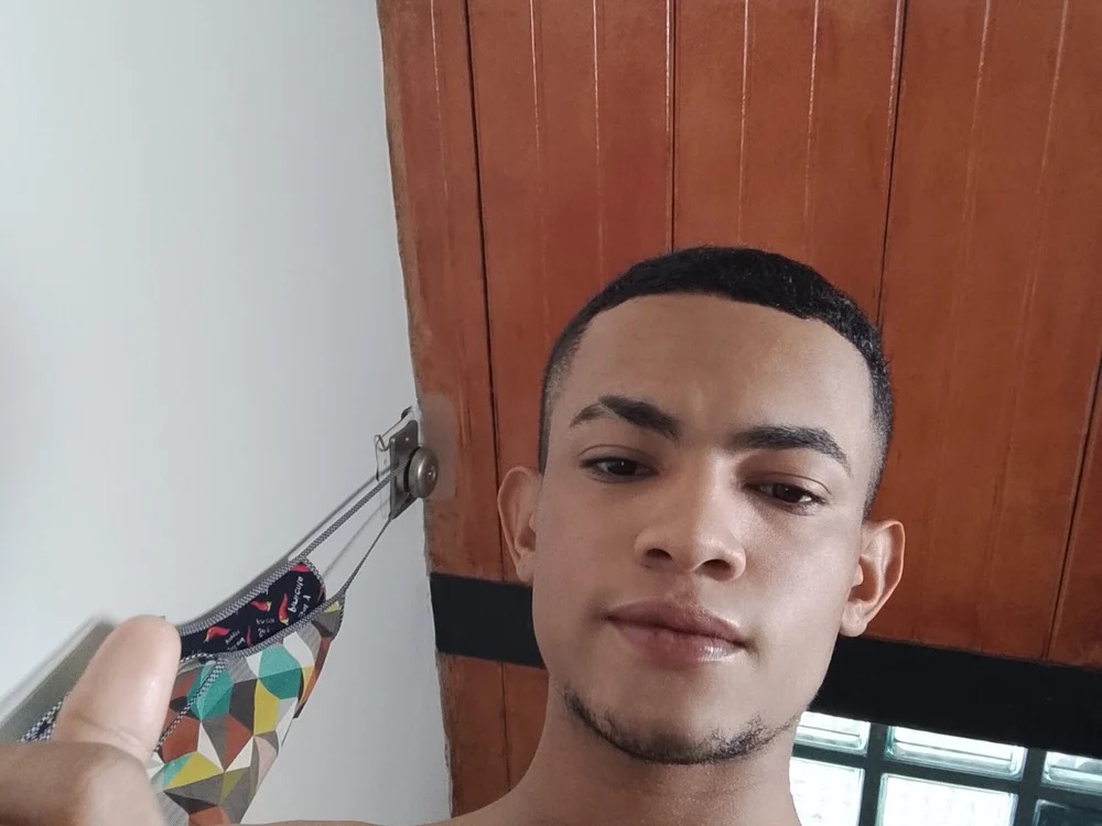 Davi017372 Chatroom