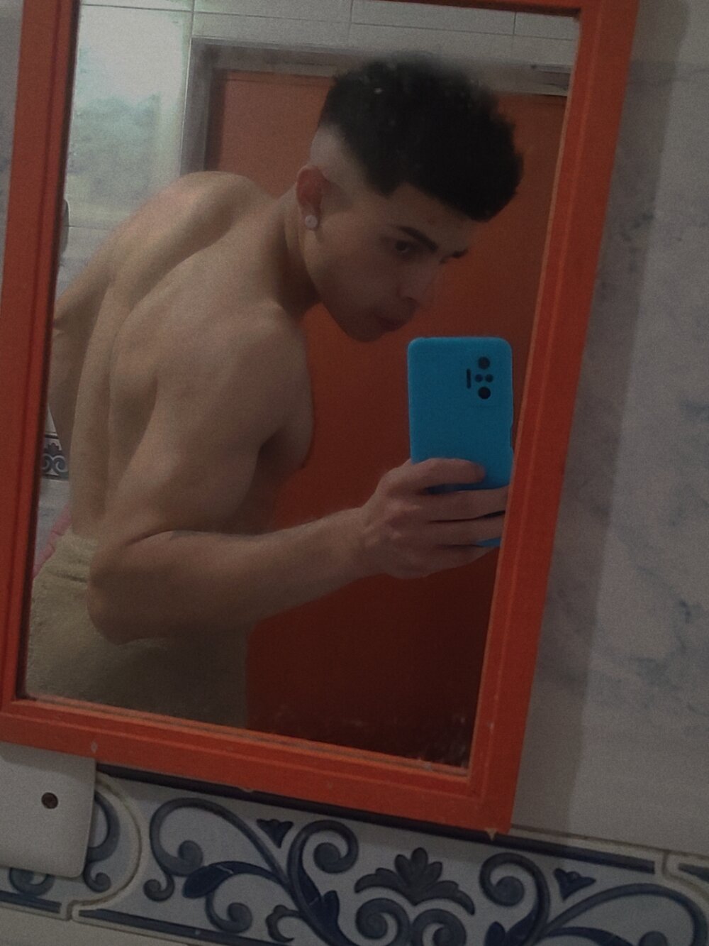 Davidpichadura Chatroom