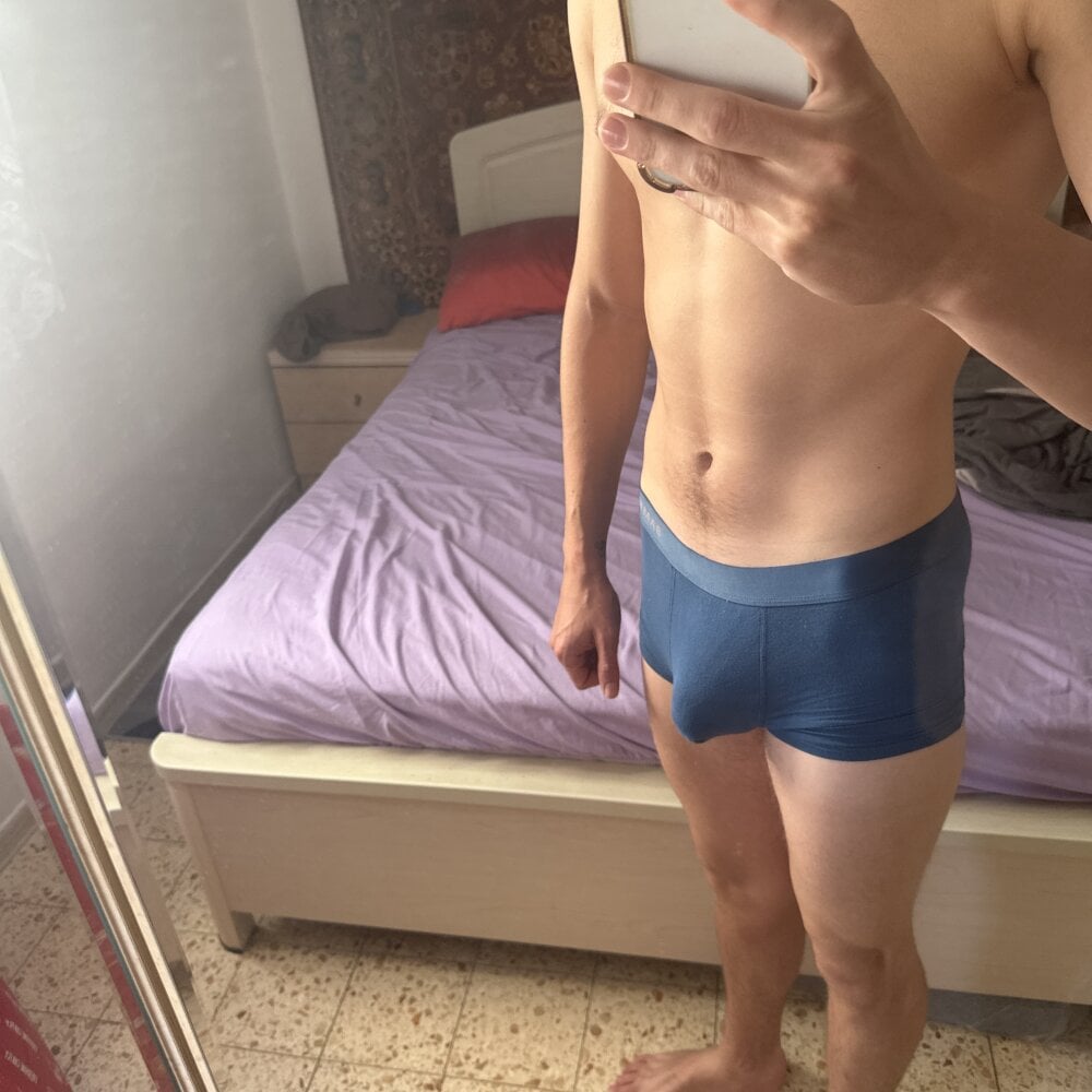 DeepShuk56 Chatroom
