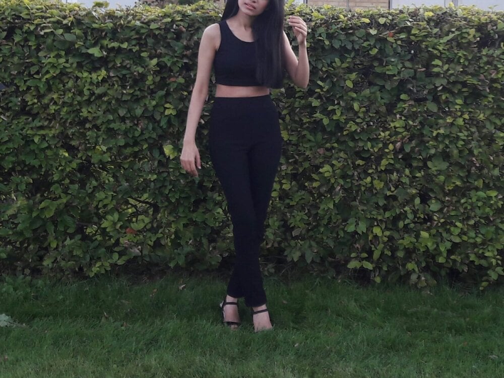 Deepika5567 Chatroom