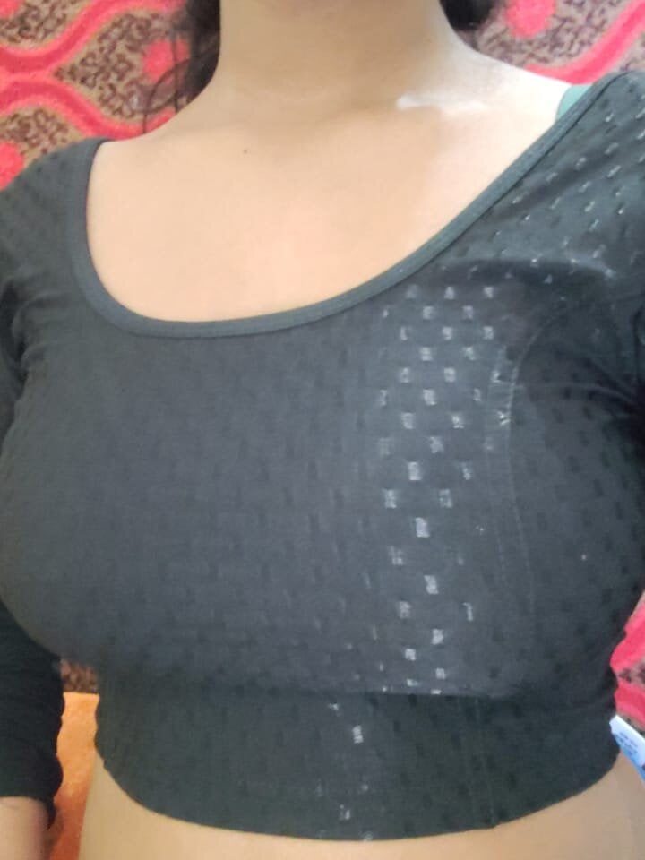 Dengar_Bhabhi Chatroom