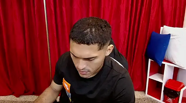 Derek_Storm_ Chatroom