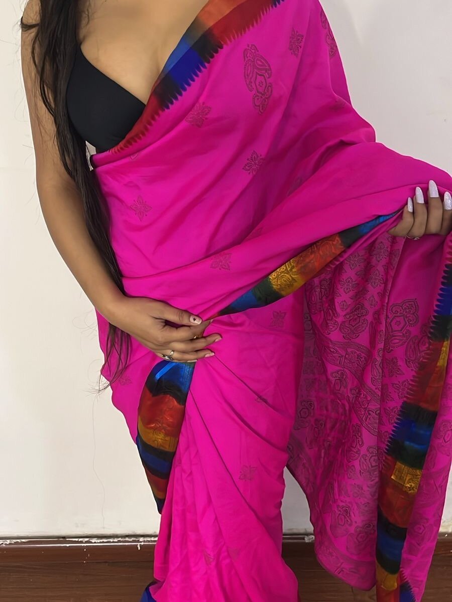 Desi_doll68 Chatroom