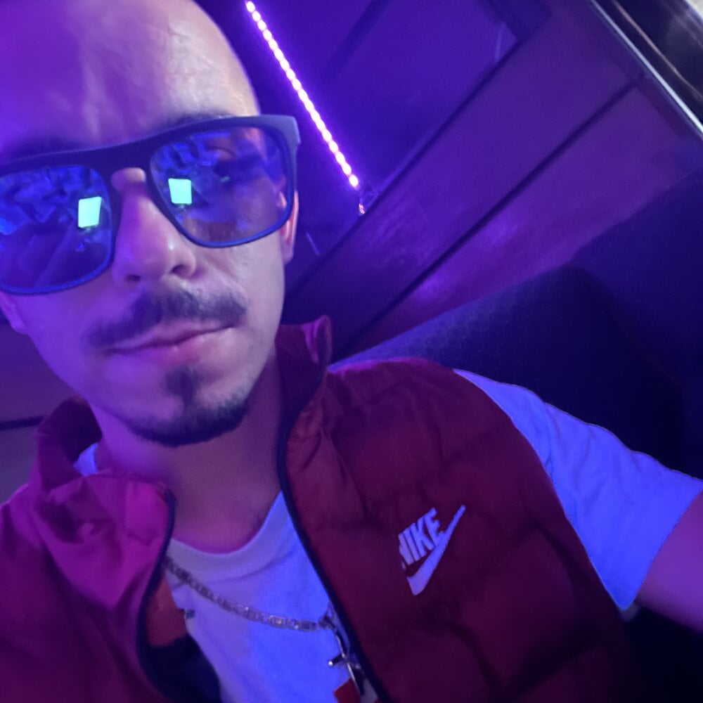 Desinger996 Chatroom