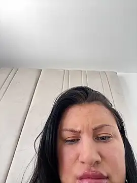 Desire-XOXOX Chatroom