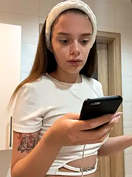 DevilsLxveToo Chatroom