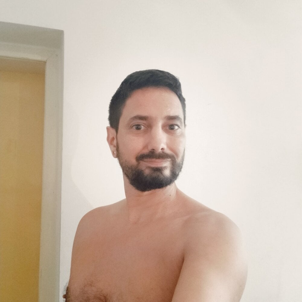 DevoicedBandsman Chatroom