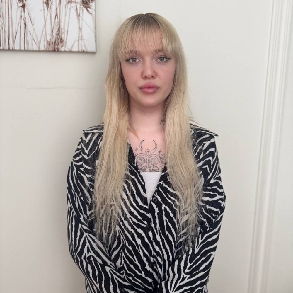 DevonaFairleigh Chatroom