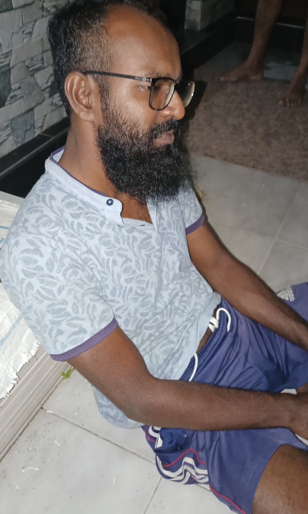 Dhanu9712 Chatroom