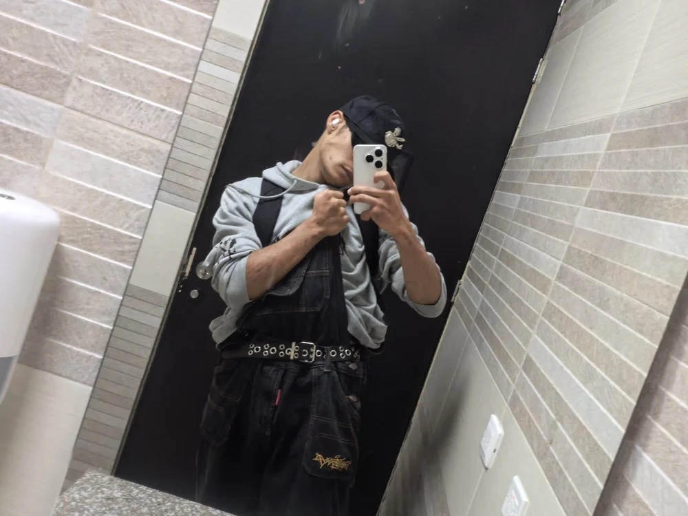 Diablillosilva Chatroom