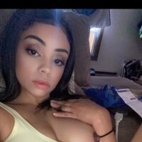 DiamondXXXCreams Chatroom