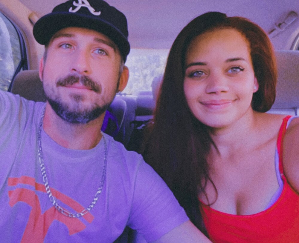 DiccJonas_TinyTurner711 Chatroom