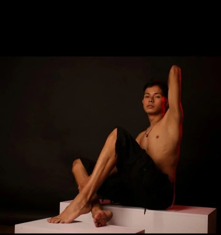 Dilam_Fox Chatroom