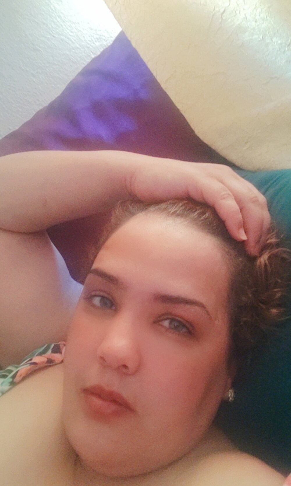 Dinaana340 Chatroom